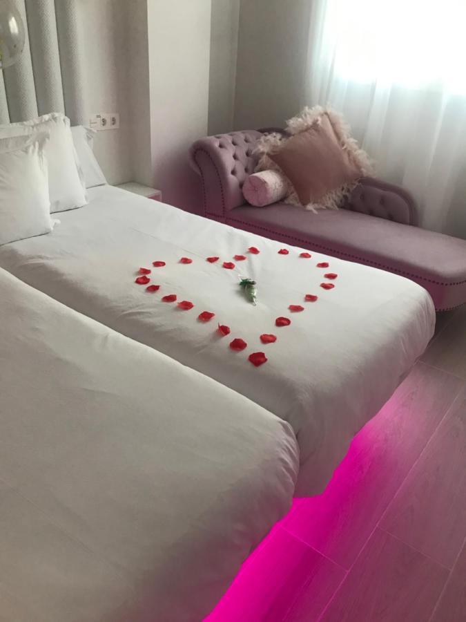 Suite Vitbanus Marbella Esterno foto